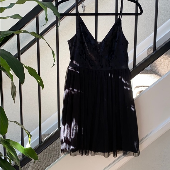 Black Cocktail Dress - Picture 1 of 3